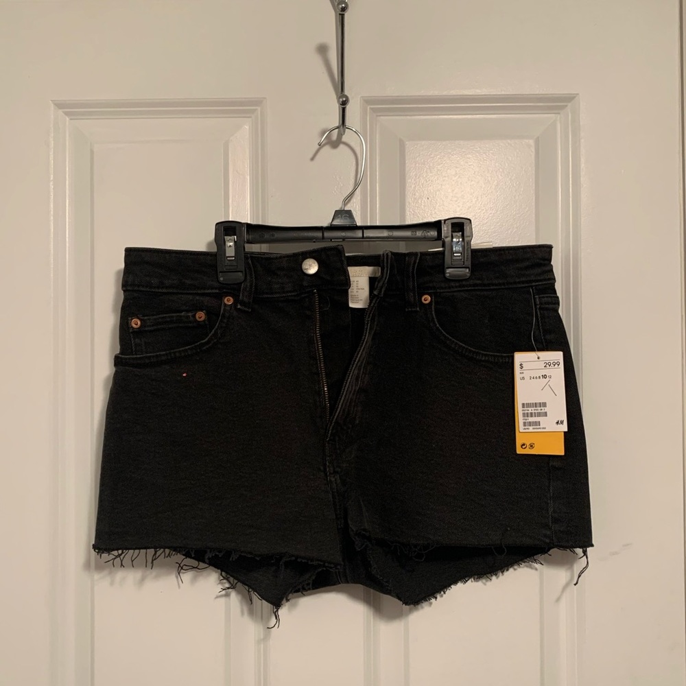 H&M Black high waisted black denim shorts